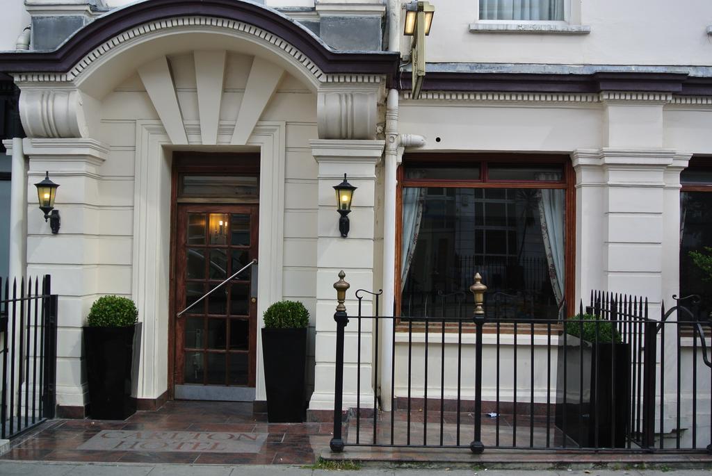Carlton Hotel Лондон Екстериор снимка